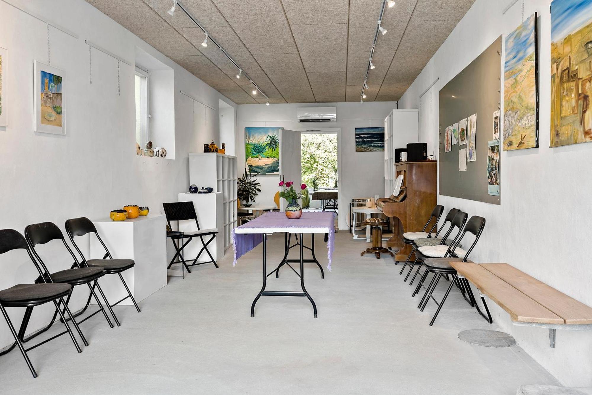 Logi I Hus Med Kunst Og Have Bed & Breakfast Vestervig Luaran gambar
