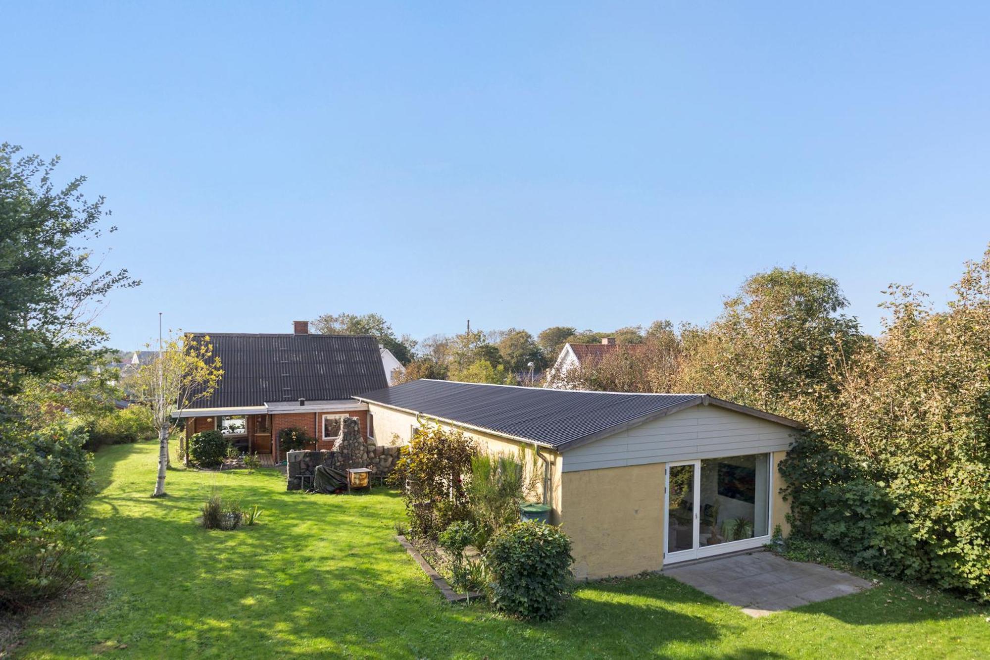 Logi I Hus Med Kunst Og Have Bed & Breakfast Vestervig Luaran gambar